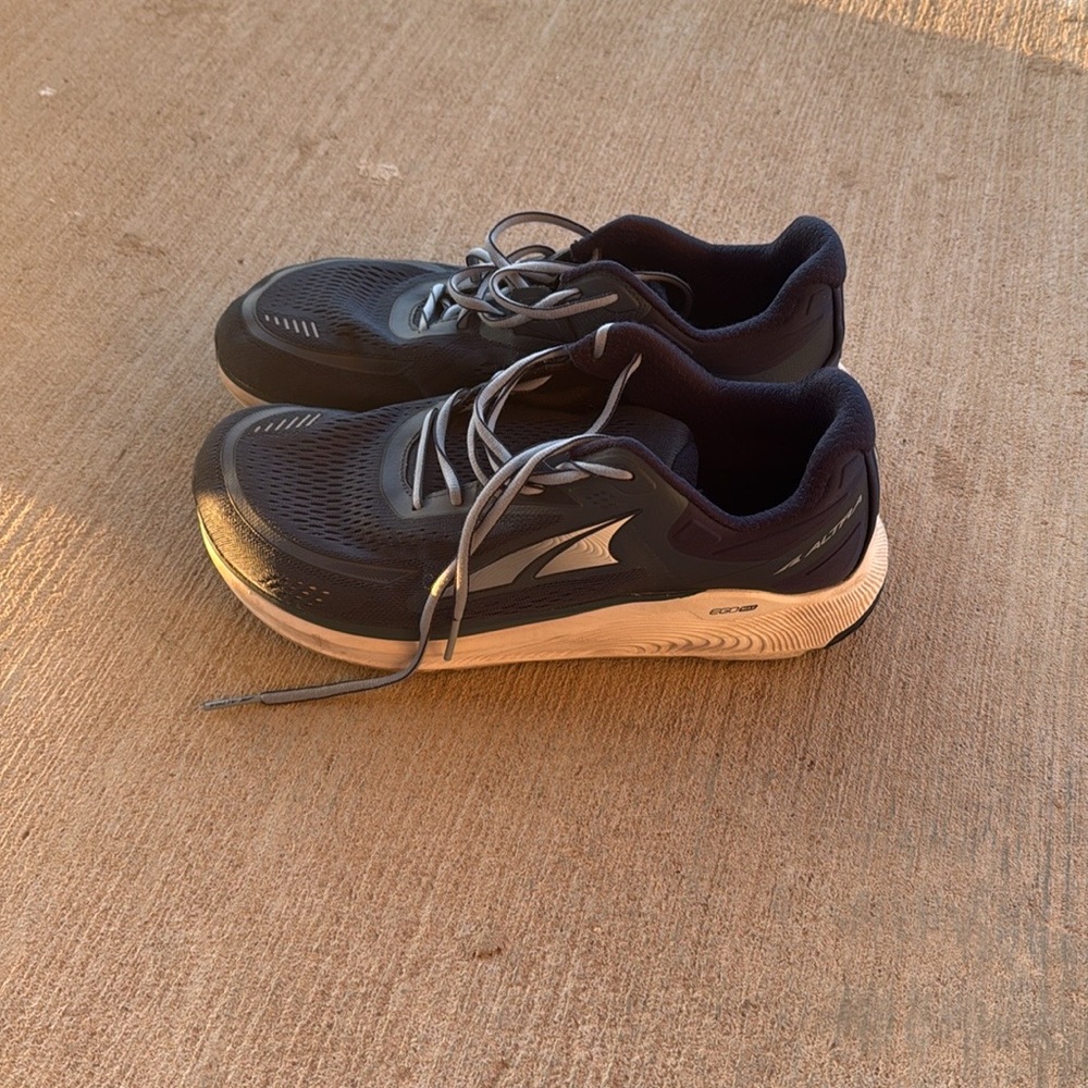 Altra paradigma 6